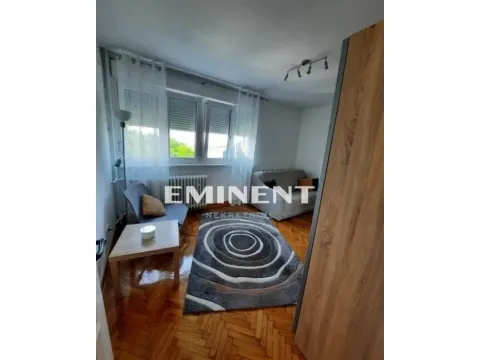 Izdavanje, jednosoban stan, 32m², Slavija, Vračar Sve Podlokacije - image 4