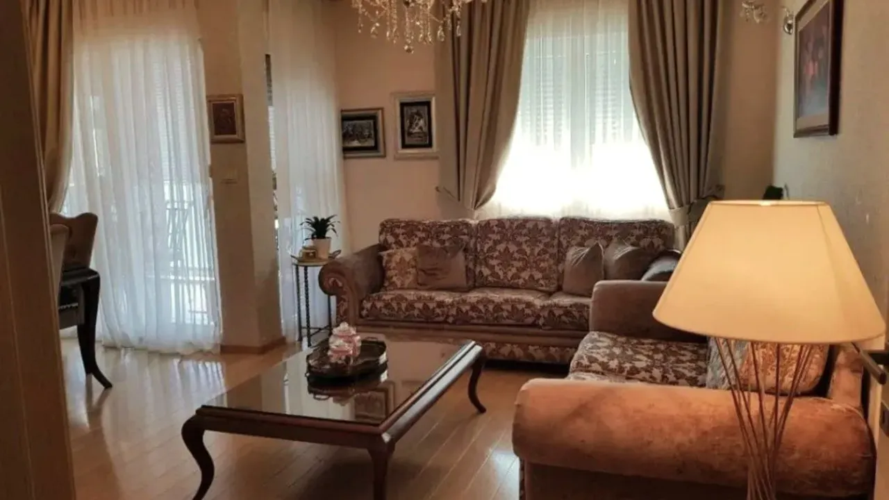 Izdavanje, stan, 100m², City Kvart, Podgorica