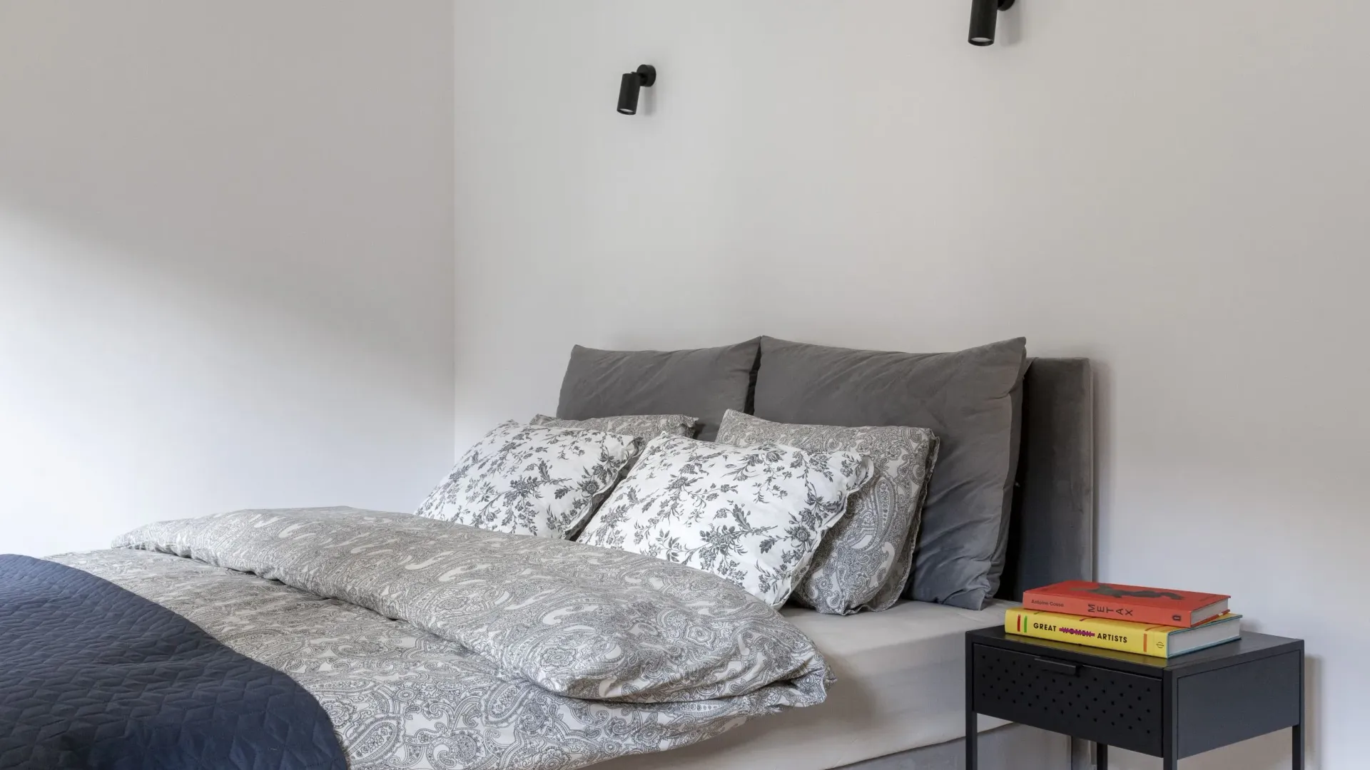 Sale, two bedroom apartment, 61m², Kotor, Crna Gora