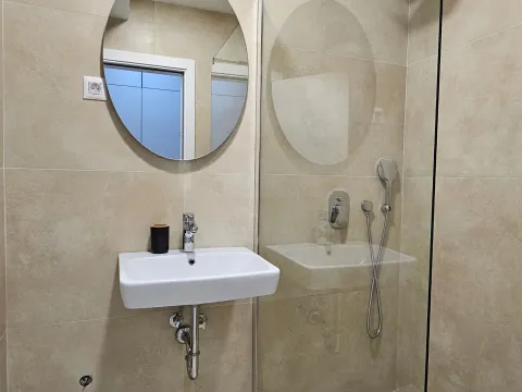 Rent, one bedroom apartment, 45m², Zabjelo, Podgorica - image 9