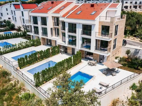 Prodaja, kuća, 220m², Reževići, Budva - image 13