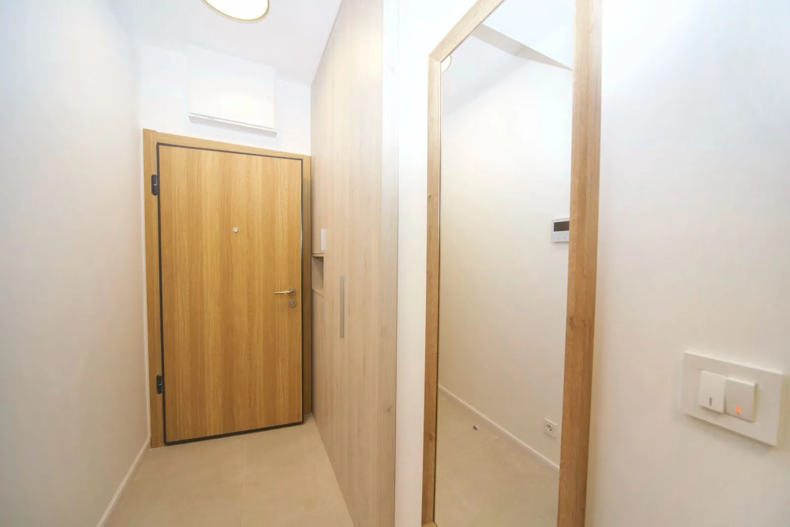 Rent, three bedroom apartment, 104m², Podgorica, Crna Gora