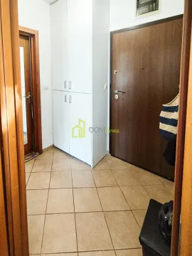 Prodaja, jednosoban stan, 36m², Stari Aerodrom, Podgorica - image 5