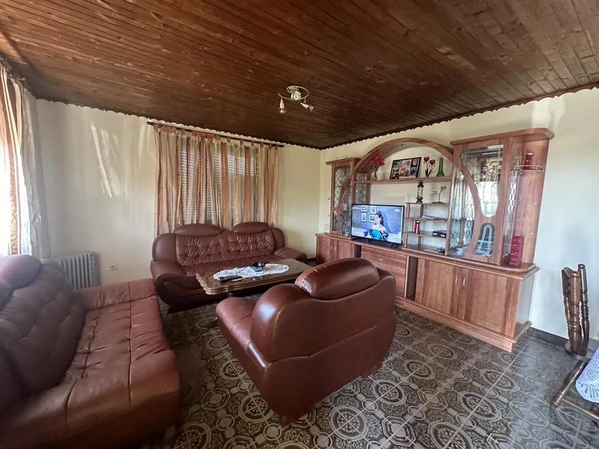 Prodaja, kuća, 136m², Ćuprija, Srbija