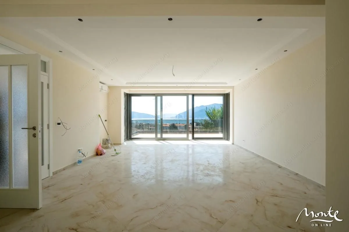 Prodaja, kuća, 403m², Tivat, Crna Gora