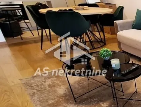 Rent, two bedroom apartment, 50m², Stari Grad, Beograd - image 5