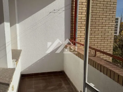 Prodaja, trosoban stan, 78m², Novo naselje, Novi Sad - image 8