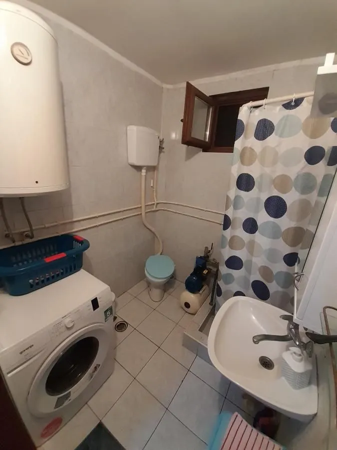 Prodaja, kuća, 120m², Naselje Železnički most, Jagodina