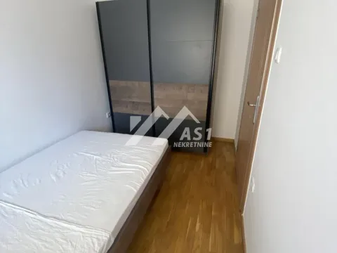 Izdavanje, jednosoban stan, 27m², Bulevar Evrope, Novi Sad Sve Podlokacije - image 8