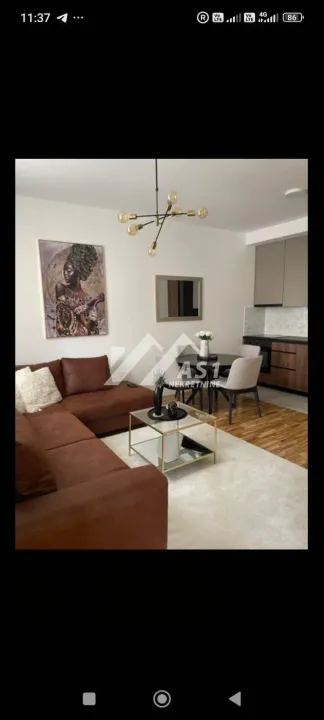 Izdavanje, trosoban stan, 53m², Salajka, Novi Sad Sve Podlokacije