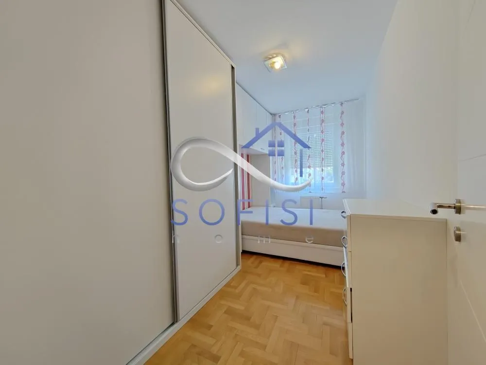 Prodaja, dvosoban stan, 39m², Grbavica, Novi Sad Sve Podlokacije