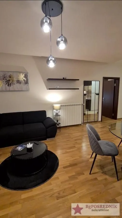 Sale, four bedroom apartment, 145m², Savski Venac, Beograd