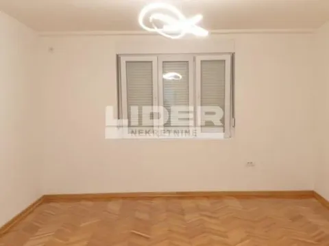 Sale, one bedroom apartment, 35m², Savski Venac, Beograd - image 15