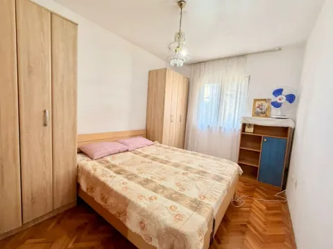 Rent, one bedroom apartment, 60m², Centar, Bar - image 4