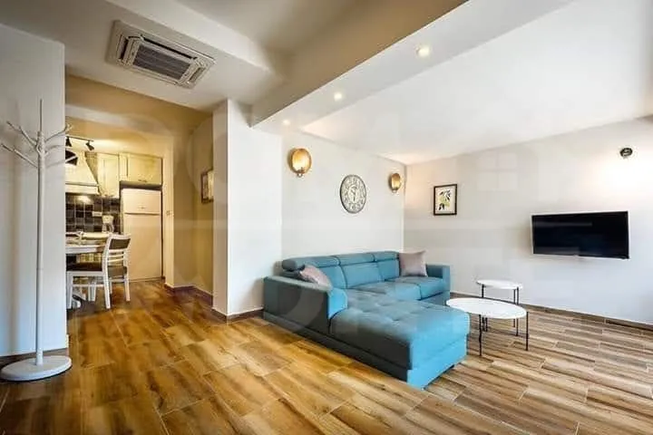 Rent, one bedroom apartment, 50m², Dobrota, Kotor