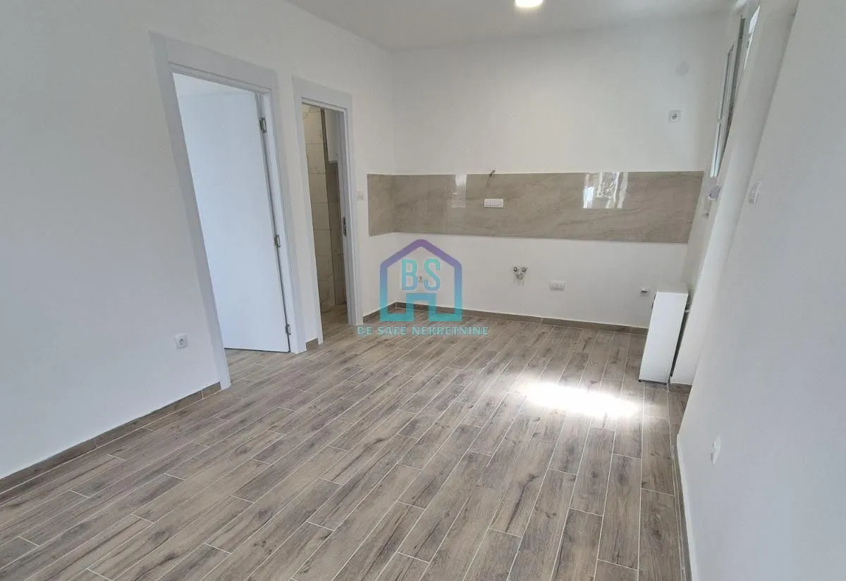 Prodaja, jednosoban stan, 32m², Adice, Novi Sad Sve Podlokacije