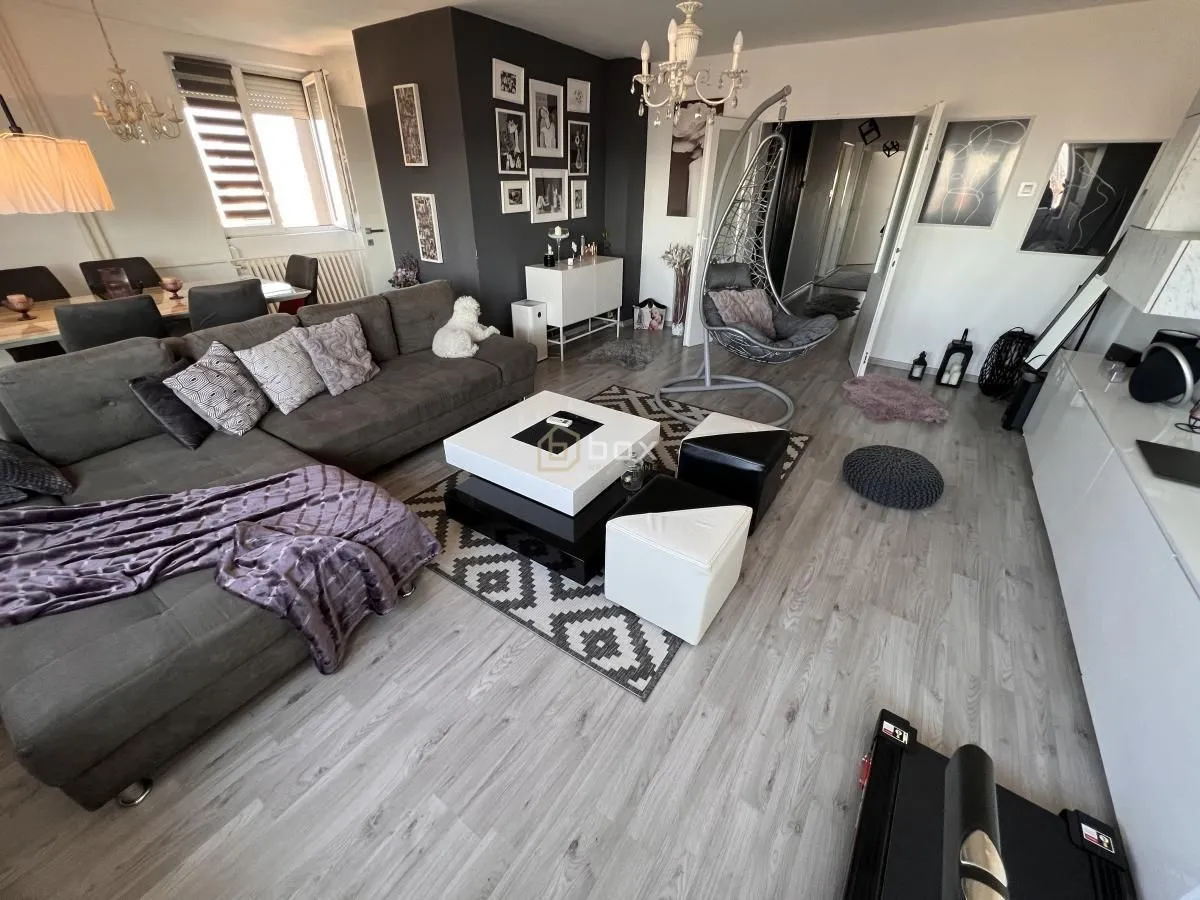 Prodaja, trosoban stan, 91m², Medijana, Niš