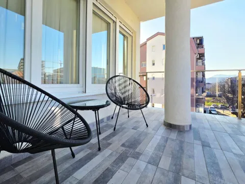 Rent, two bedroom apartment, 77m², Krivi Most, Podgorica - image 9