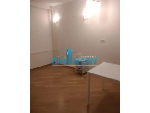 Rent, four bedroom apartment, 110m², Neimar, Vračar Sve Podlokacije - image 7