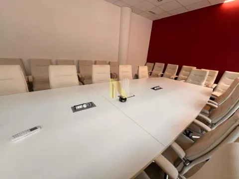 Izdavanje, poslovni prostor, 1475m², Liman 3, Novi Sad Sve Podlokacije - image 2