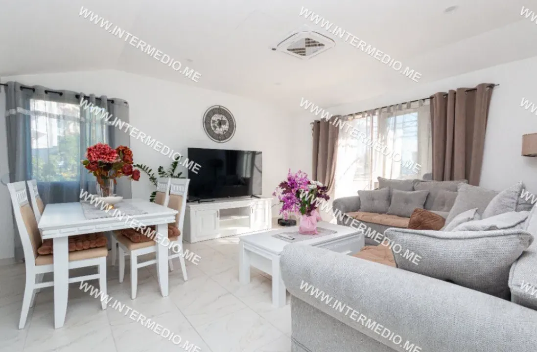 Sale, two bedroom apartment, 98m², Igalo, Herceg Novi