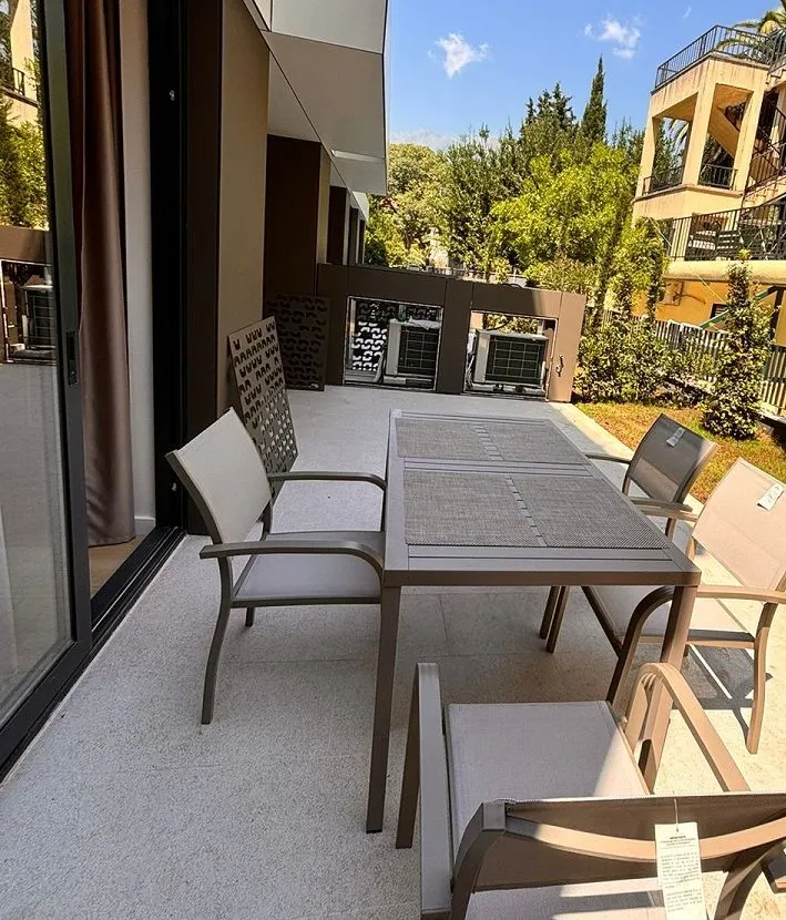Prodaja, jednosoban stan, 58m², Centar, Budva