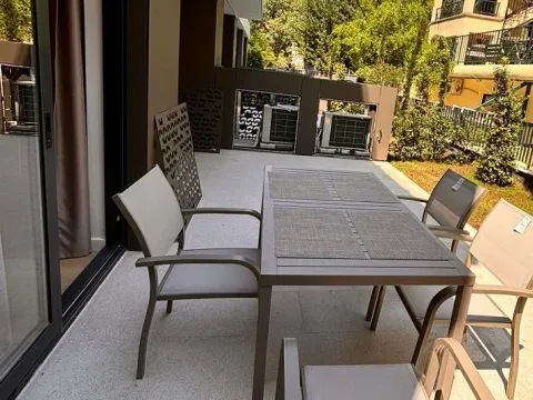 Sale, one bedroom apartment, 58m², Centar, Budva - image 13