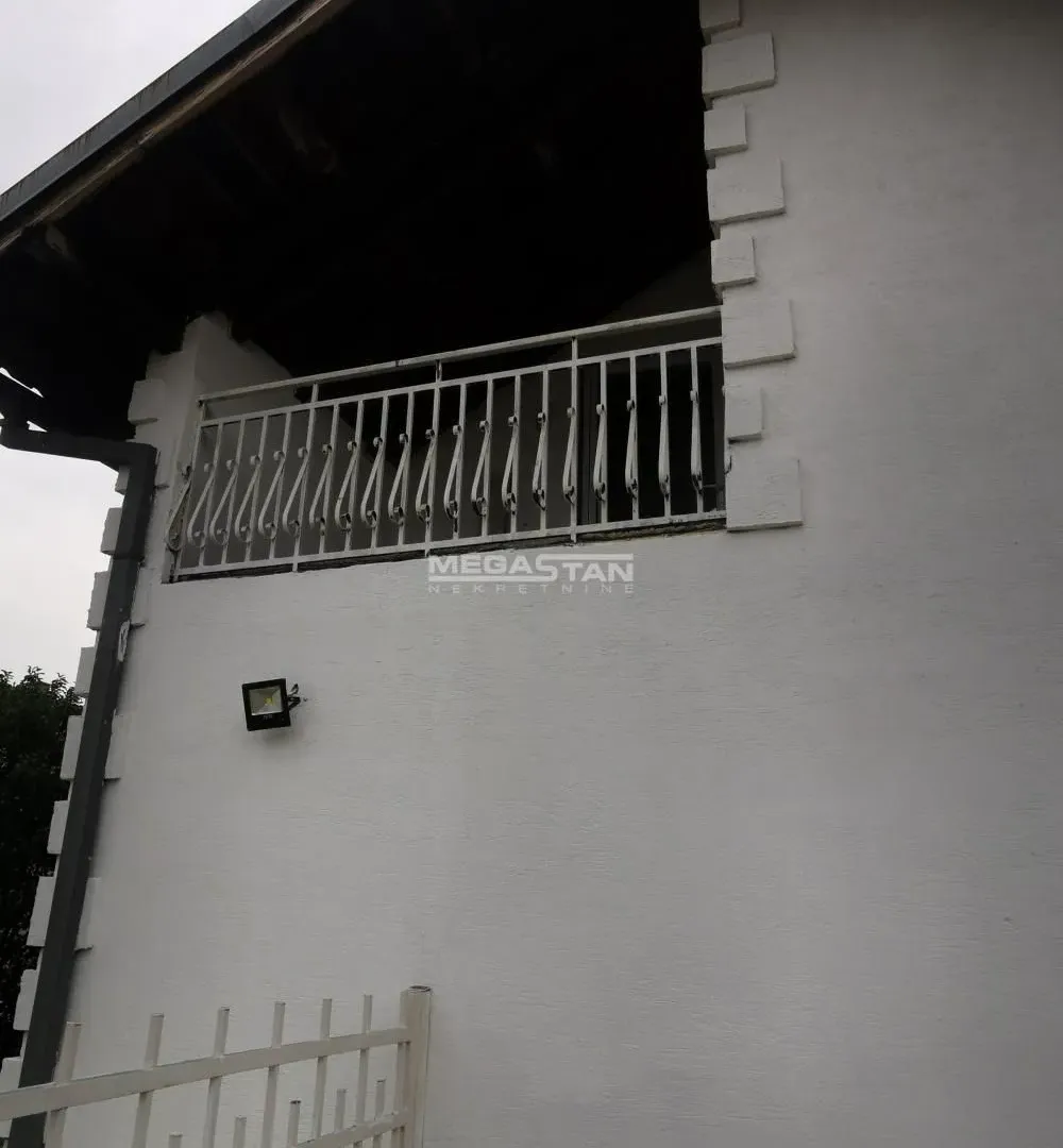 Prodaja, kuća, 130m², Ledine, Beograd