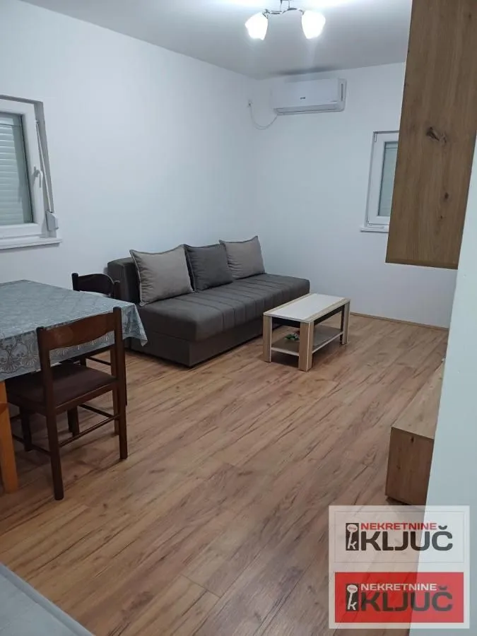 Izdavanje, jednosoban stan, 34m², Adice, Novi Sad Sve Podlokacije