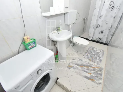 Izdavanje, jednosoban stan, 50m², Momišići, Podgorica - image 7