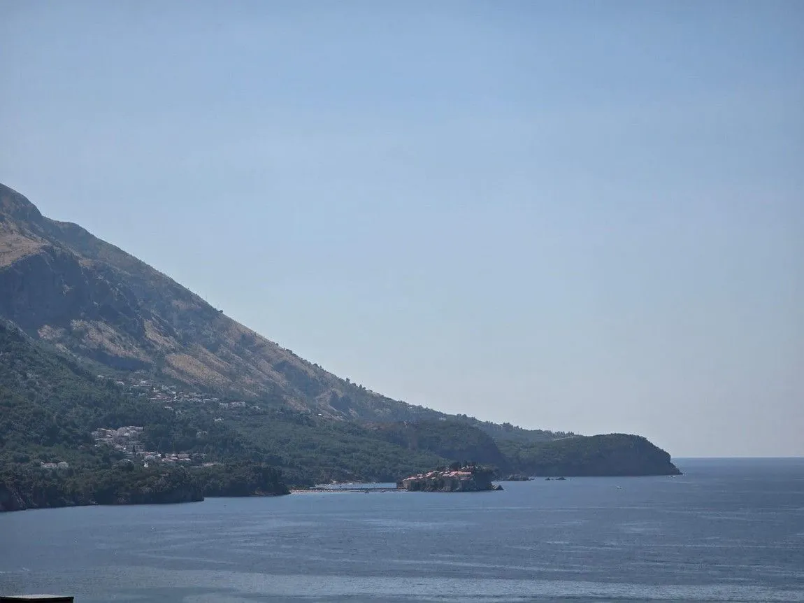 Sale, two bedroom apartment, 67m², Bečići, Budva