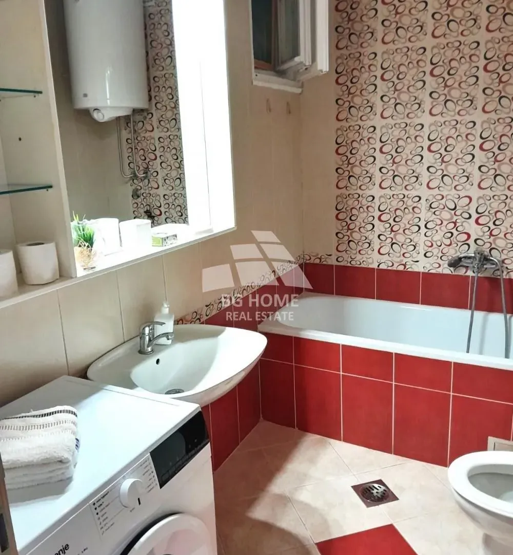 Rent, two bedroom apartment, 60m², Kalenić Pijaca, Vračar Sve Podlokacije