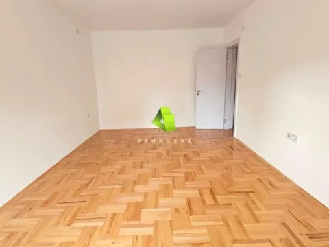 Sale, one bedroom apartment, 50m², Pantelej, Niš