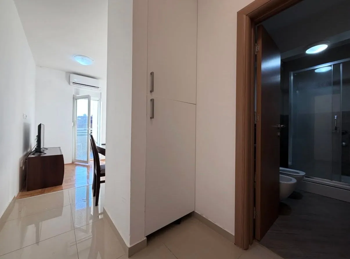 Rent, studio apartment, 34m², Zabjelo, Podgorica