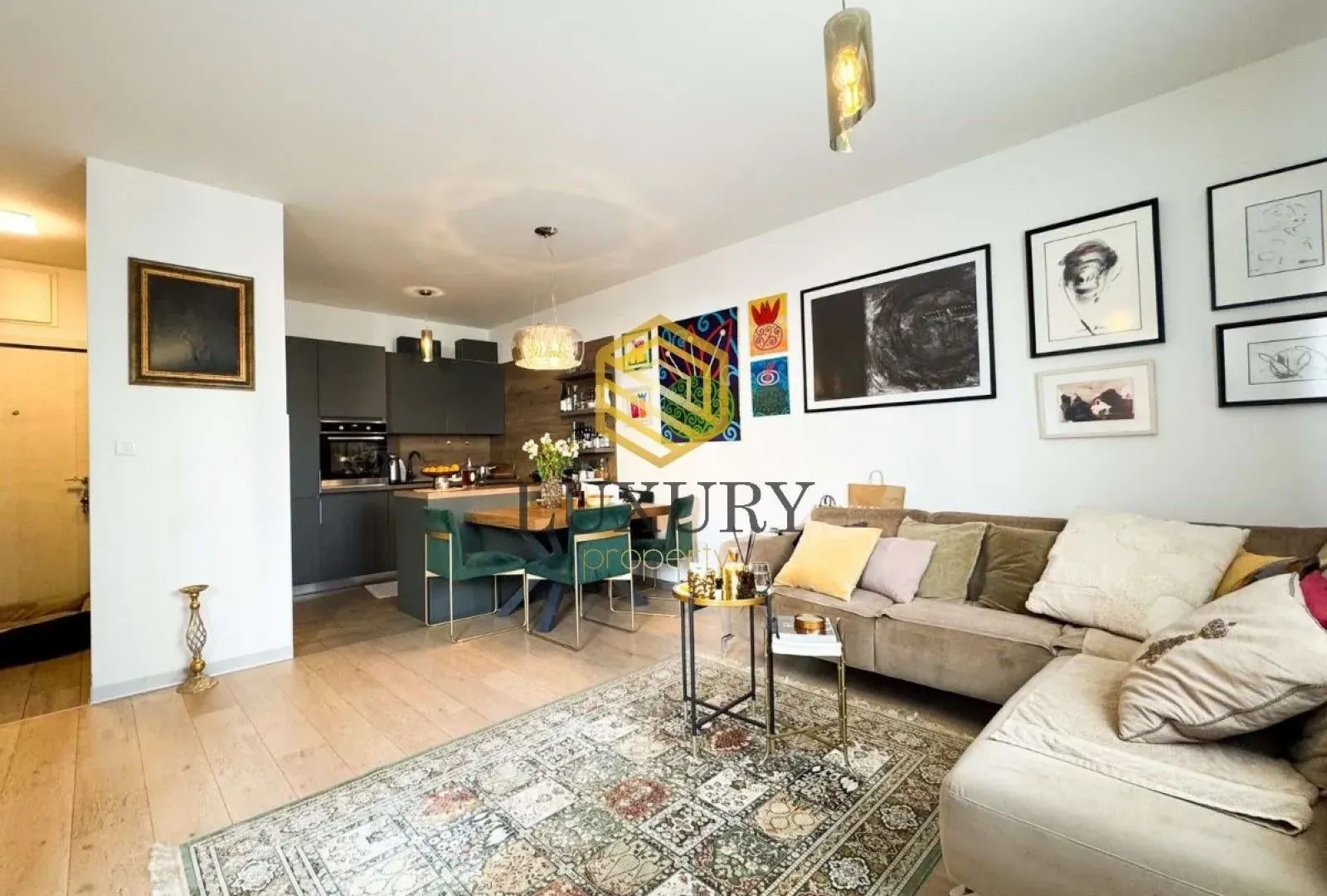 Prodaja, dvosoban stan, 63m², Dalmatinska ulica, Podgorica