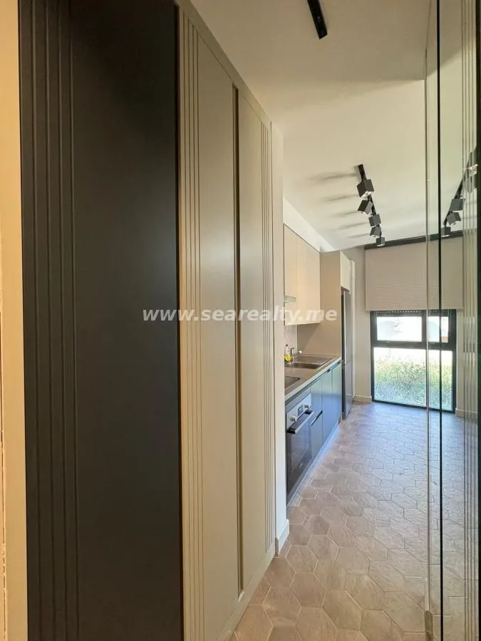 Rent, one bedroom apartment, 68m², Seljanovo, Tivat