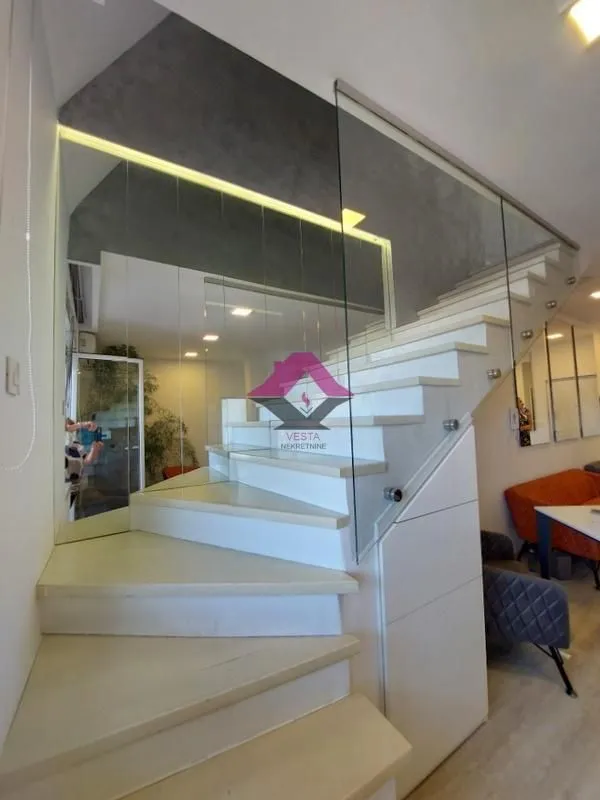 Prodaja, četvorosoban stan, 118m², Đeram Pijaca, Beograd