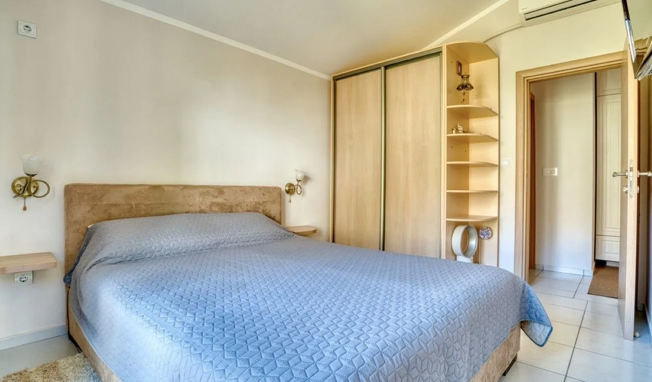 Sale, two bedroom apartment, 75m², Seoce, Budva