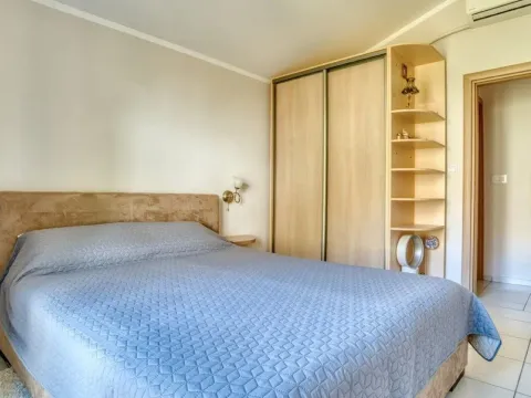 Sale, two bedroom apartment, 75m², Budva, Crna Gora - image 22