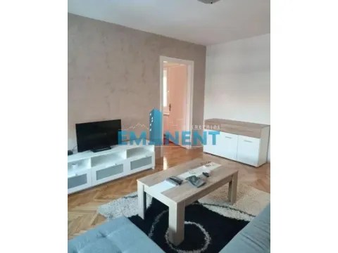 Rent, two bedroom apartment, 50m², Stari Grad, Beograd - image 2