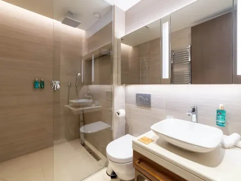 Sale, two bedroom apartment, 171m², Portonovi, Herceg Novi - image 11