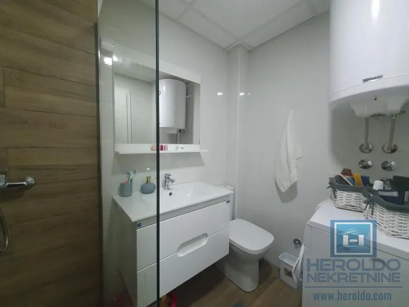 Rent, one bedroom apartment, 44m², Centar, Jagodina