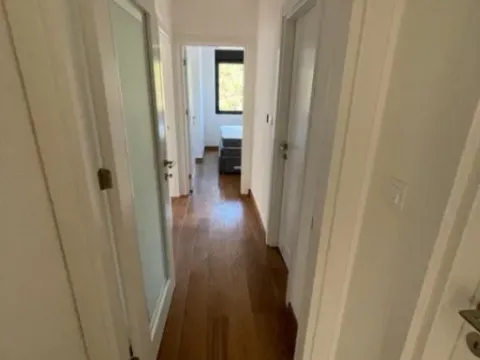 Izdavanje, dvosoban stan, 70m², City Kvart, Podgorica - image 11