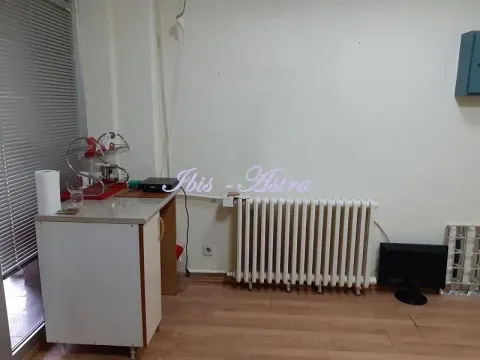 Izdavanje, poslovni prostor, 14m², Novi Beograd Sve Podlokacije, Beograd - image 3