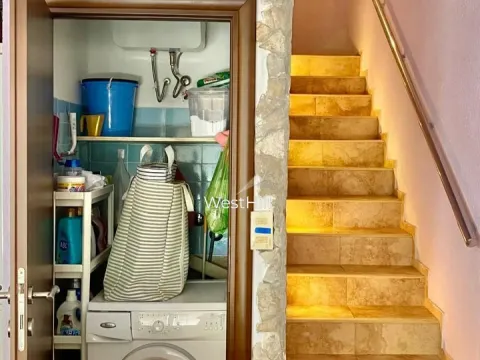 Prodaja, trosoban stan, 95m², Njivice, Herceg Novi - image 19