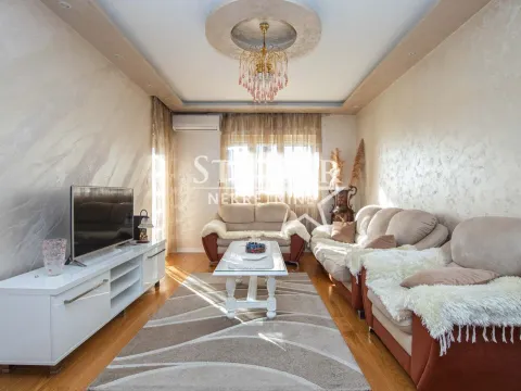 Izdavanje, jednosoban stan, 49m², Central Point, Podgorica - image 3