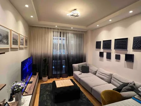 Prodaja, jednosoban stan, 66m², Preko Morače, Podgorica - image 1