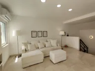 Sale, two bedroom apartment, 92m², Petrovac, Budva - image 1