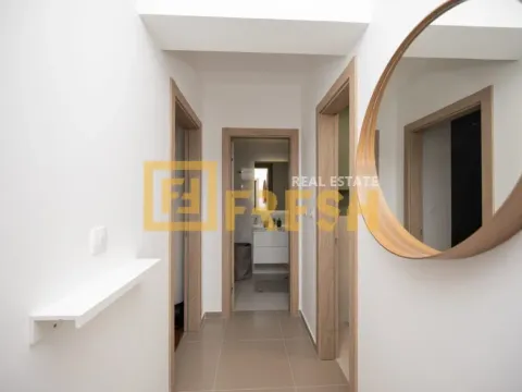 Izdavanje, dvosoban stan, 74m², Master Kvart, Podgorica - image 10