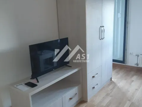 Izdavanje, jednosoban stan, 38m², Adamovićevo Naselje, Novi Sad Sve Podlokacije - image 2